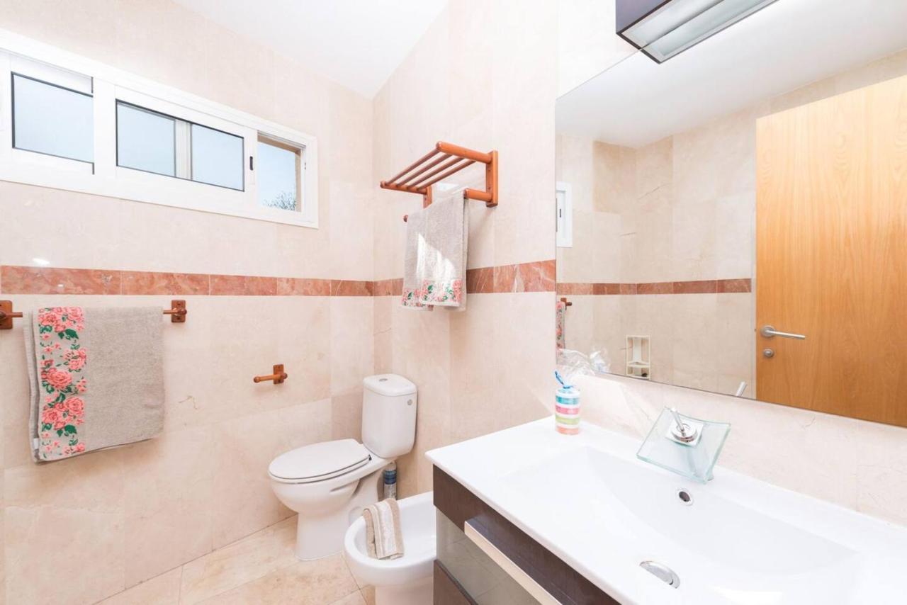 Puerto Alcudia Villa: Poolside Retreat Near Holiday home